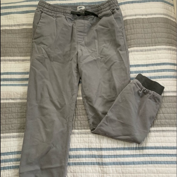 Boys Old Navy joggers - Picture 4 of 8